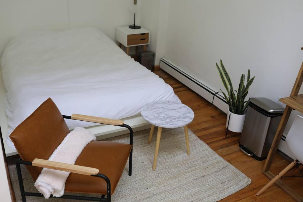 Apartamento Beautiful & Massive 4 Bdr With Bonus Perks! *
