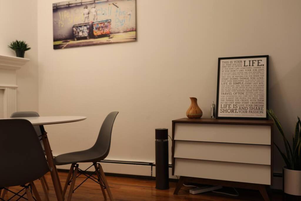 Beautiful & Massive 4 Bdr With Bonus Perks! Nova York