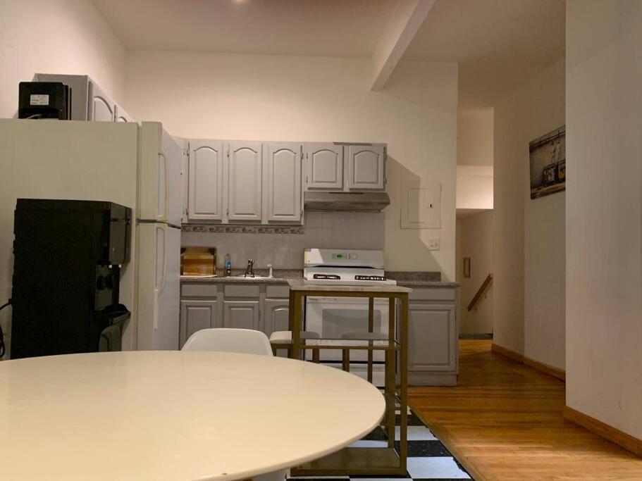 Apartamento Beautiful & Massive 4 Bdr With Bonus Perks! Nova York