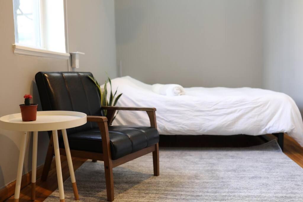 Beautiful & Massive 4 Bdr With Bonus Perks! Apartamento Nova York