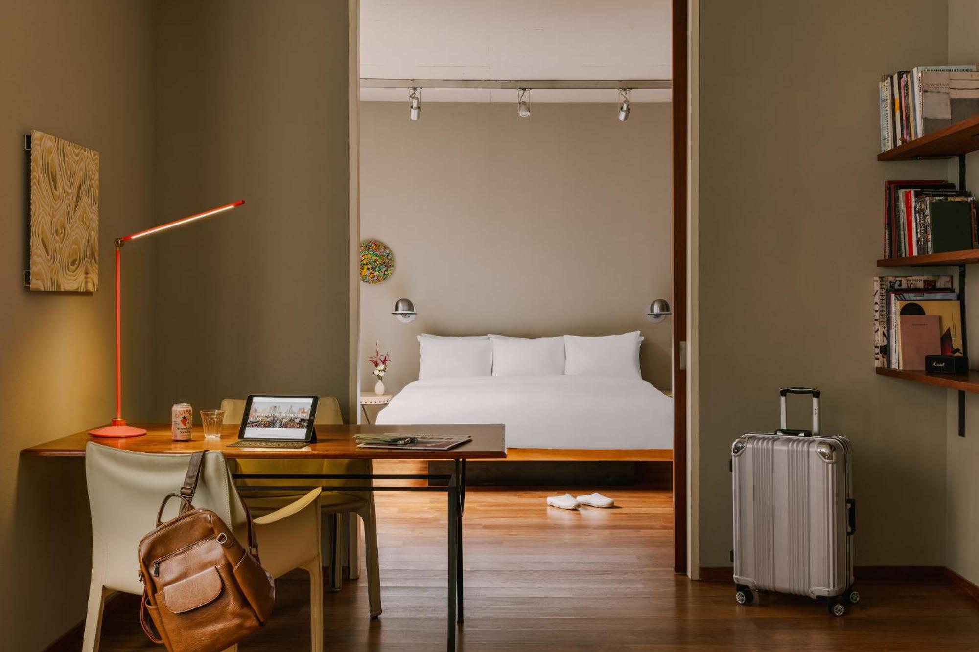 Chambers Hotel Central Park South, Sonder New York