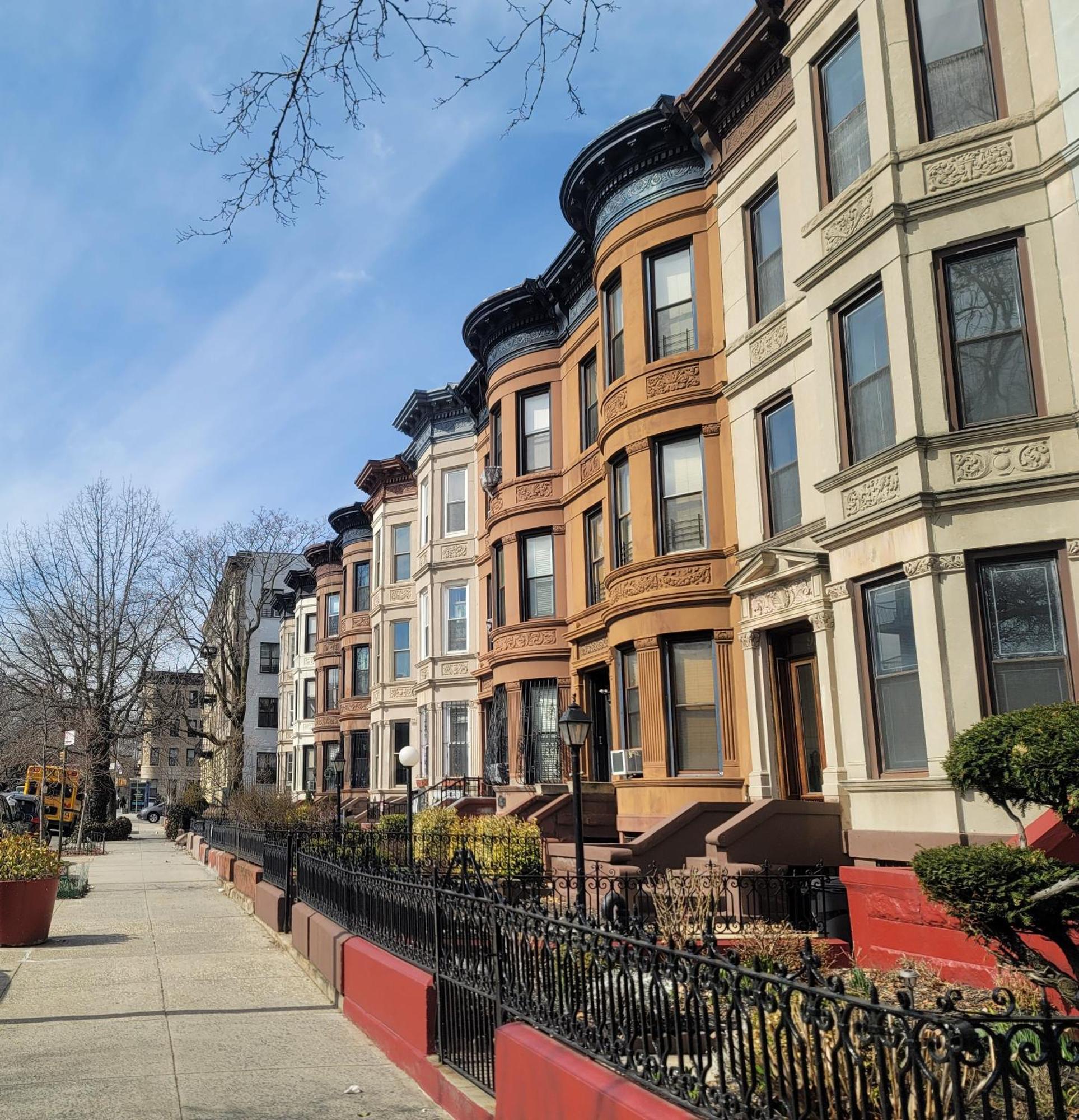 Privatunterkunft In Historic Brooklyn Townhouse *