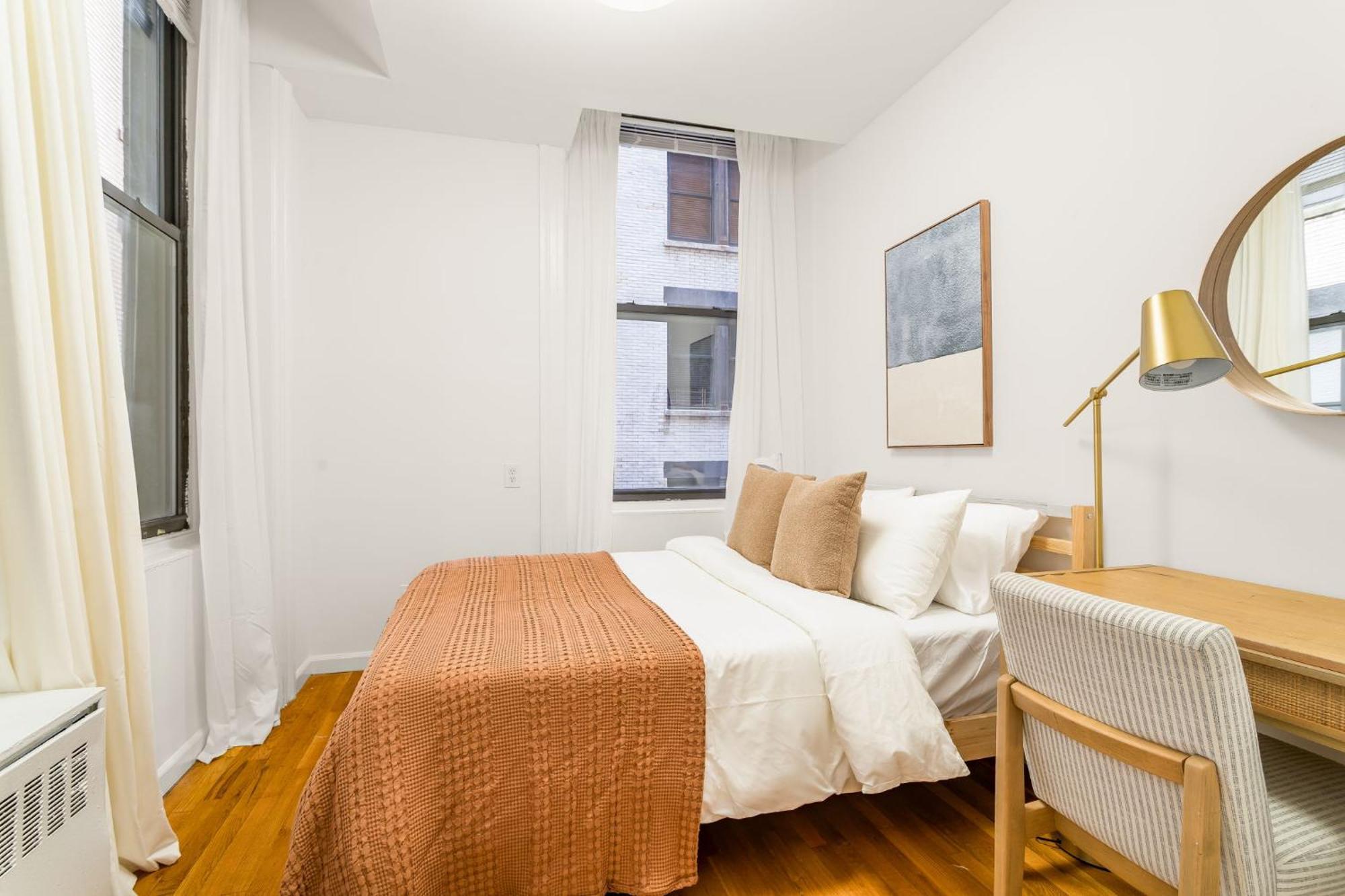 Chic 3br With 3 Beds And 1 Bath Steps From The Vibrant Stone Street District Apartment *