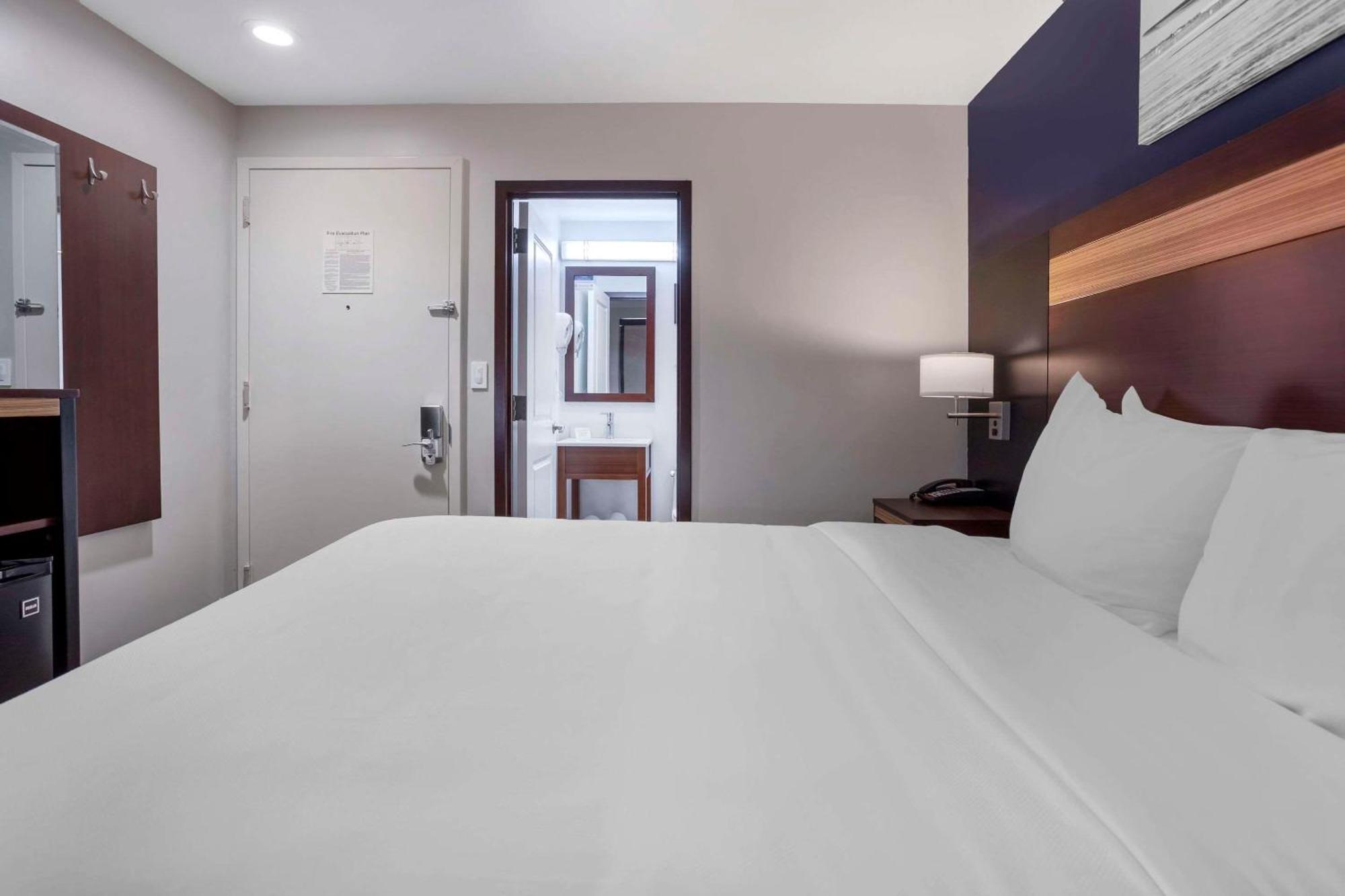 Avion Near Lga Airport, Ascend Collection 3* New York