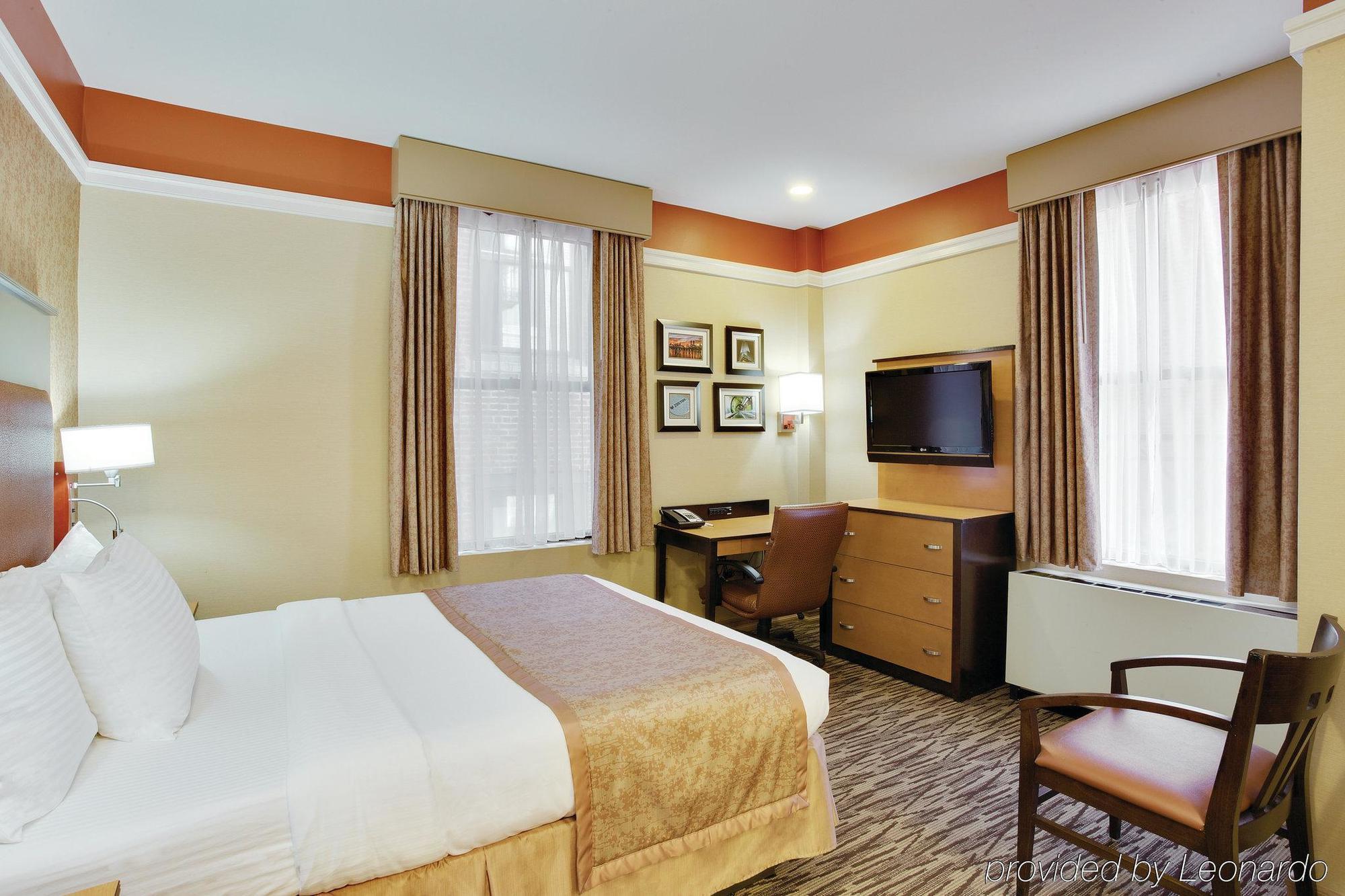 The At Fifth Avenue 3* Nova York