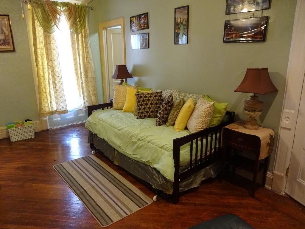 Debbie's Place *