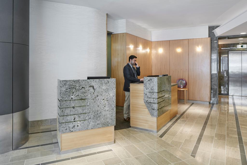Hotel World Center New York