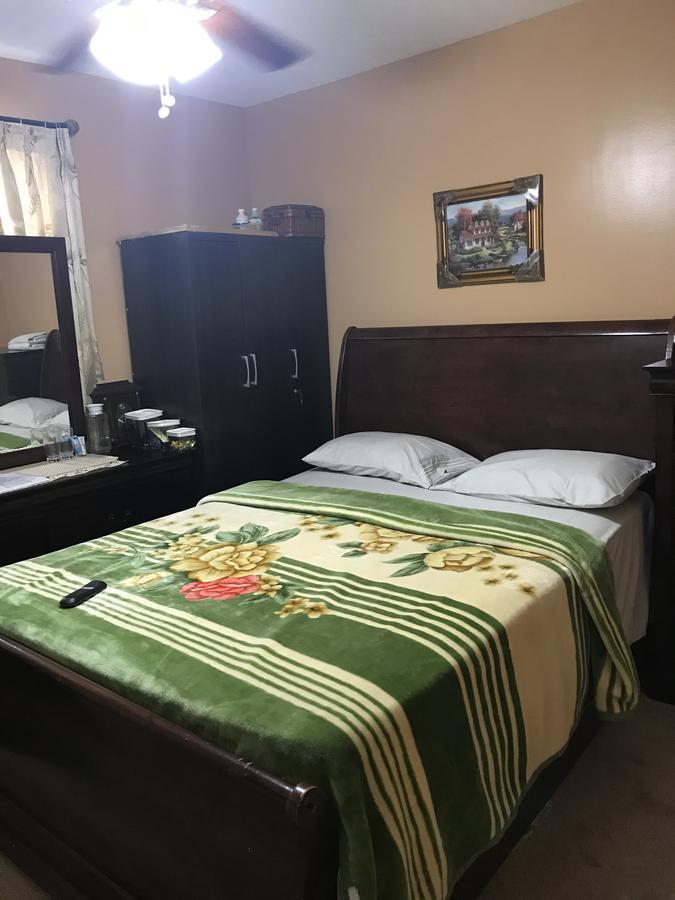 Guest house Poonam House