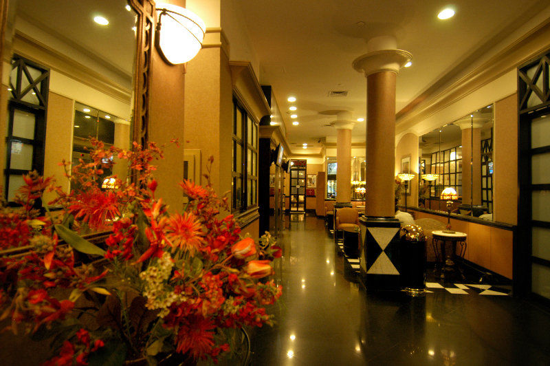The At Fifth Avenue Hotel Nova York