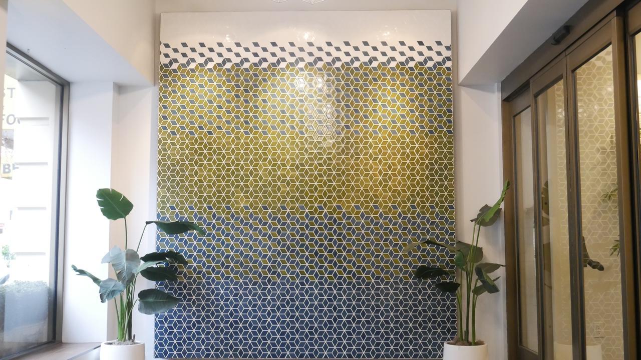 The At Hotel 3*