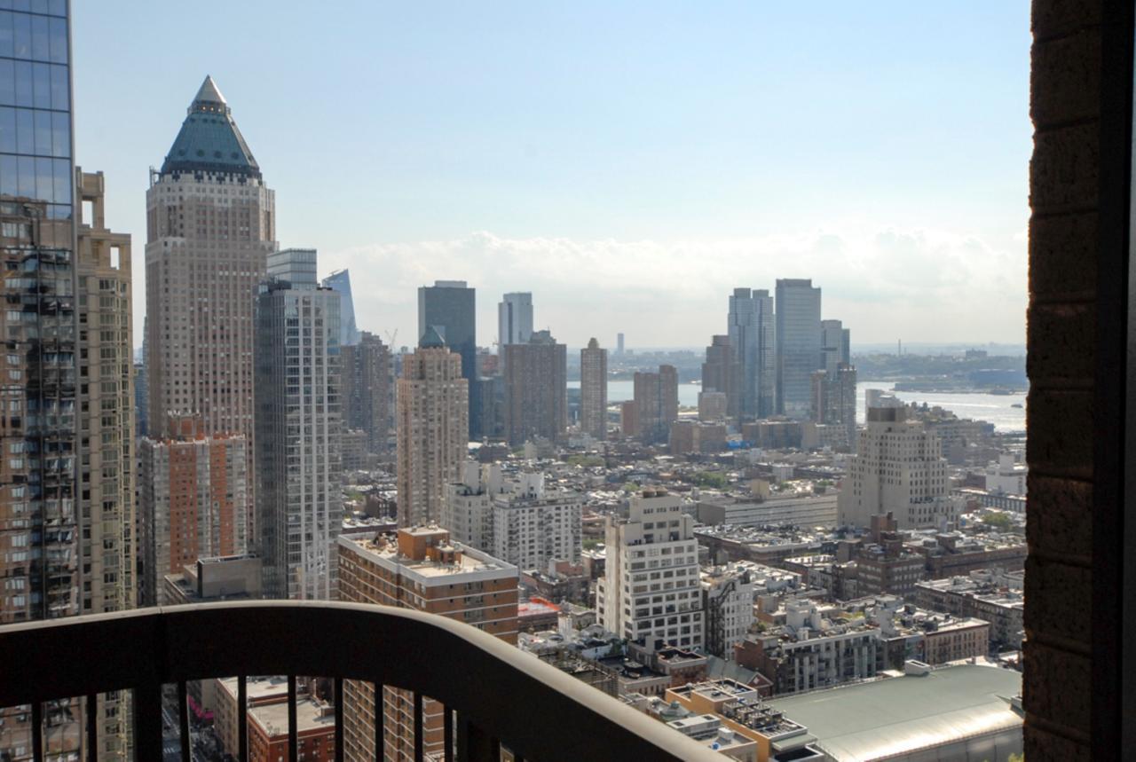 Apartment Bluebird Suites In Midtown West *