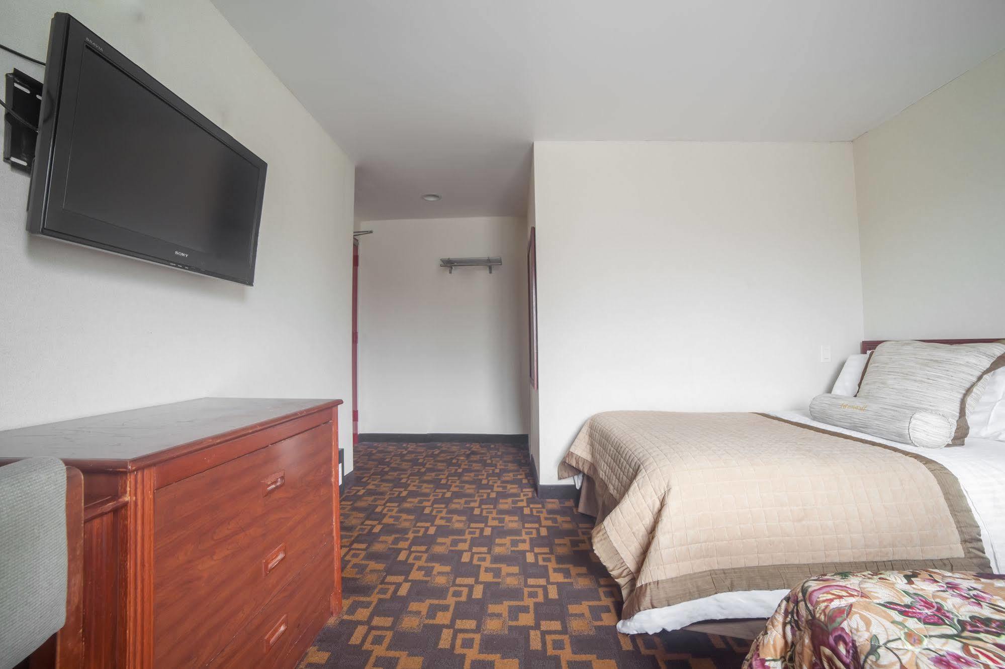 Windsor Hotel 2*