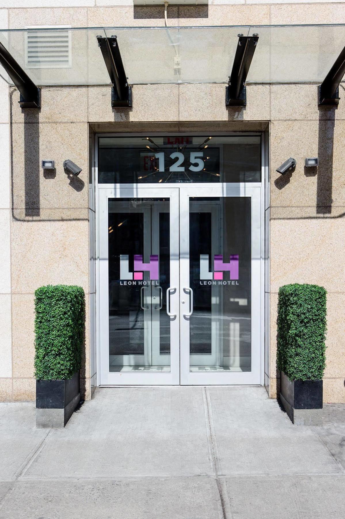 Hotel Leon Les