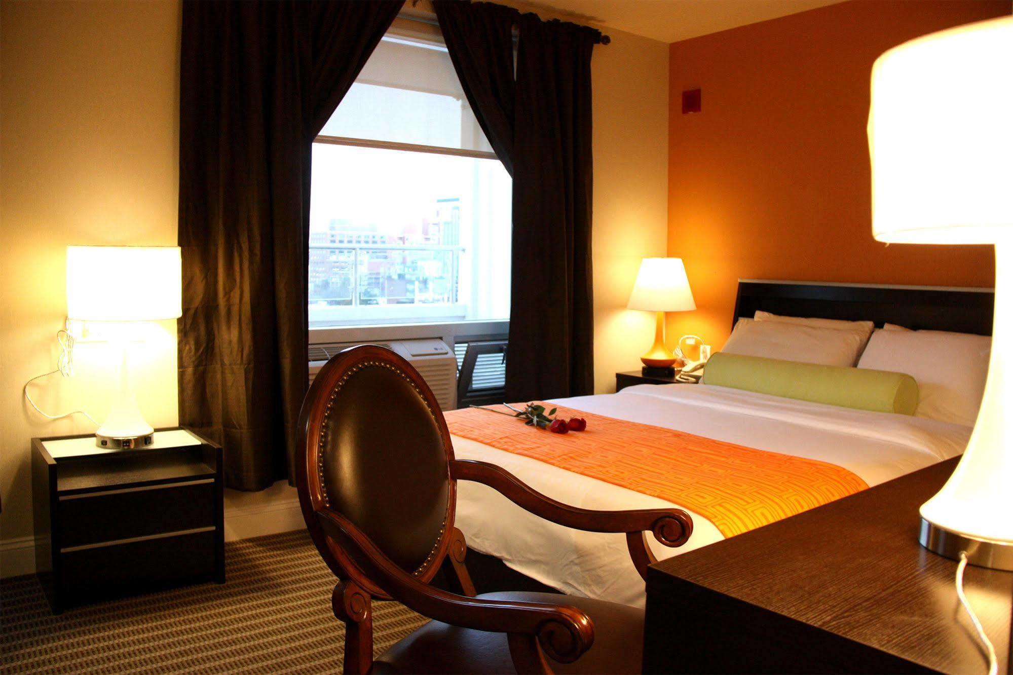 Howard Johnson By Wyndham Long Island Nova York