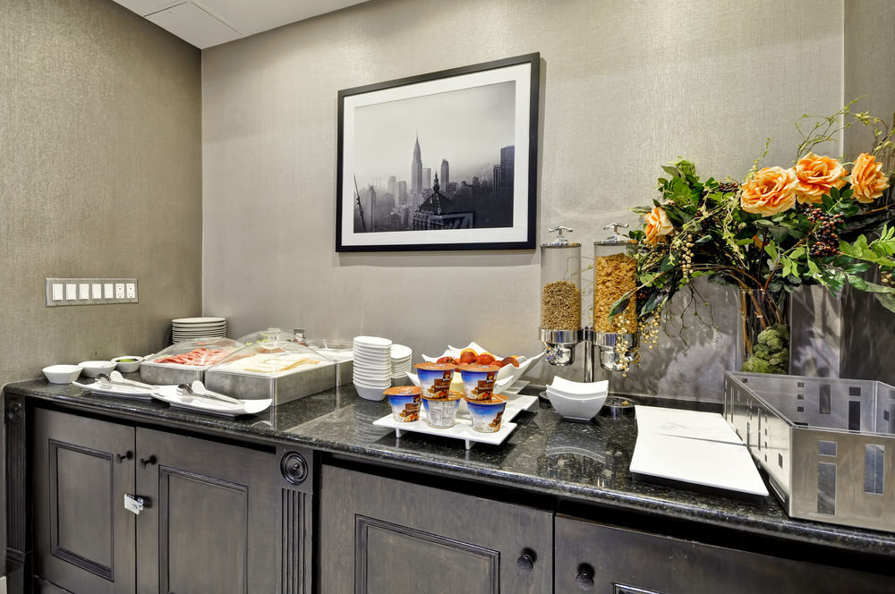 Hotel The Chemists Club 4*