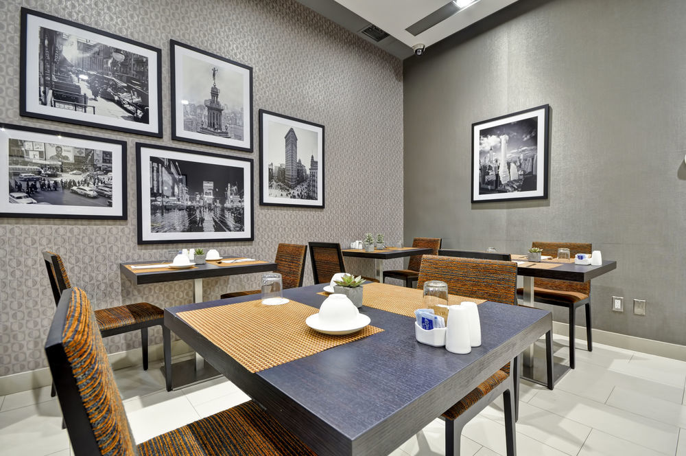 Hotel The Chemists Club 4*