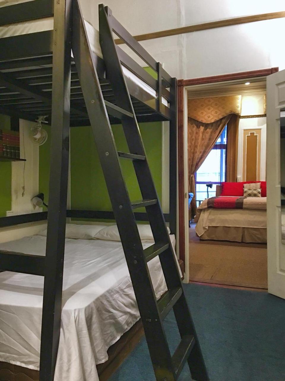 The Kingdom Apartment *