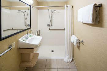 Redford Hotel
