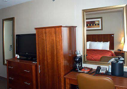 Avion Near Lga Airport, Ascend Collection Hotel New York