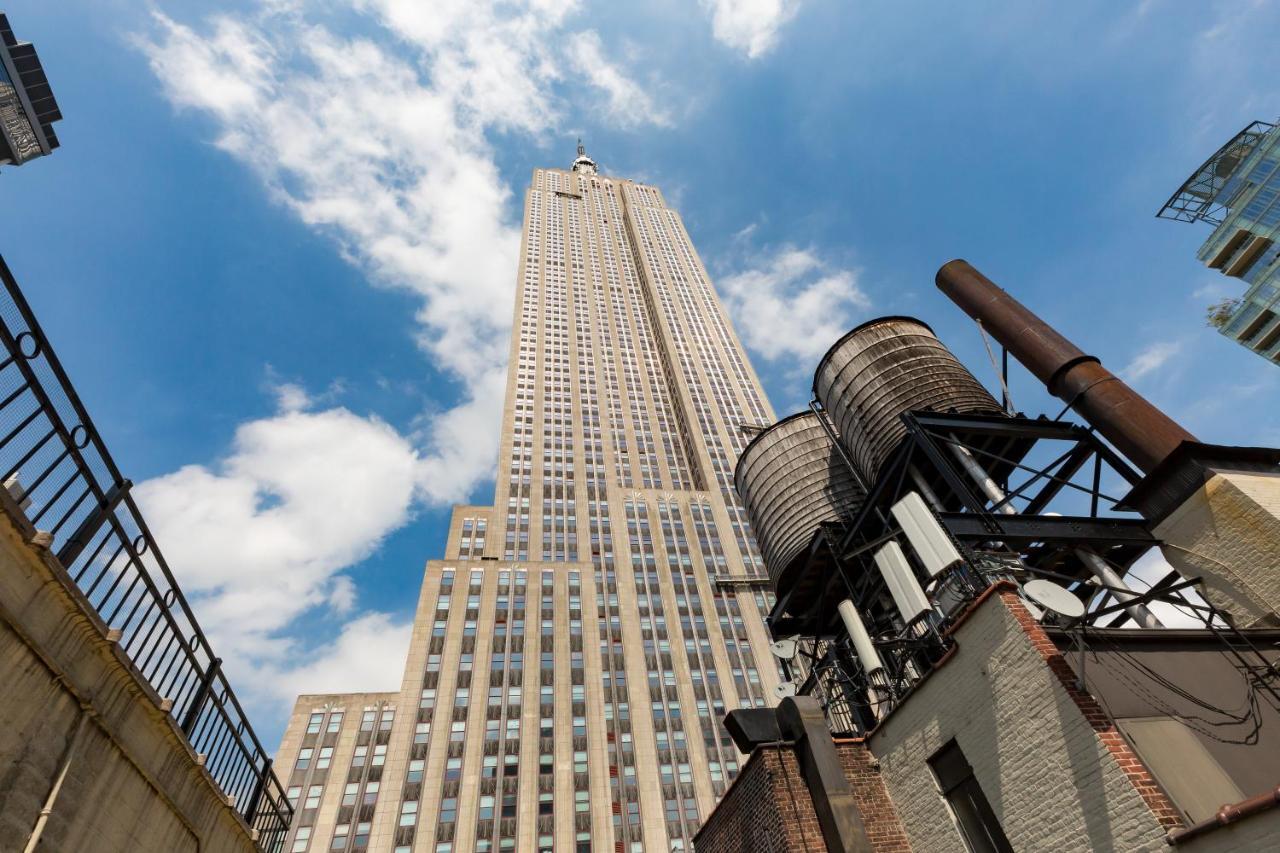 The At Fifth Avenue Nova York