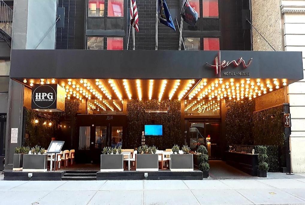 Henri Hotel