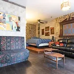 Nyc Townhouse Apartment