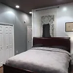 Dom-Nyc Hide-A-Way