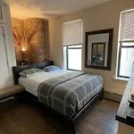Beautiful Room In Newly Renovated Apt