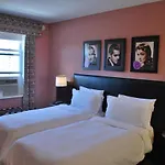 Washington Square Hotel