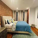 Historic Brownstone - Newly Renovated Brownstone On Historic Street With Outdoor Space