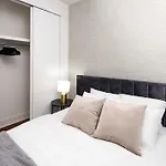 Beautiful 2Bd Apartment In East Village
