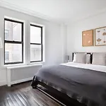 Midtown 2Br W Doorman Wd Nr Central Park Nyc-1144
