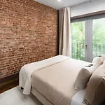 Modern Luxury 3Bd And 2Ba In The Heart Of East Village