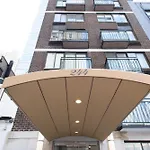 75-1B New Prime Upper East W D Elevator