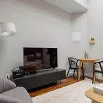 West Village 1Br W High Ceilings Skylight Wd Nyc-1172