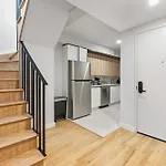 3Br Penthouse With Massive Private Rooftop