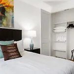 Global Luxury Suites At The Marc