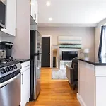 Renovated Lower East Side 2Br 1Ba Washer Dryer