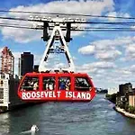Huge 3 Bedroom Apt In Lic, Mannhattan Next Stop !