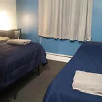 Macaw Guest House