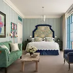 Warren Street Hotel