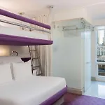 Yotel New York Times Square