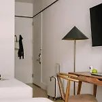 Duane Street Hotel Tribeca, Sonder