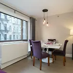 Luxury Studio Apartment - Midtown West B