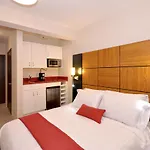 Hotel Five44
