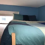 Private Room In A Shared Apartment 15 Minutes To Times Square!
