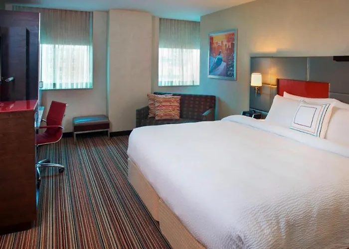 Sobeny Herald Square Hotel