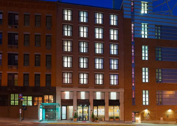 Hampton Inn Seaport Financial District