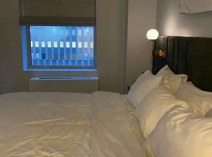 New York Rooftop Suite