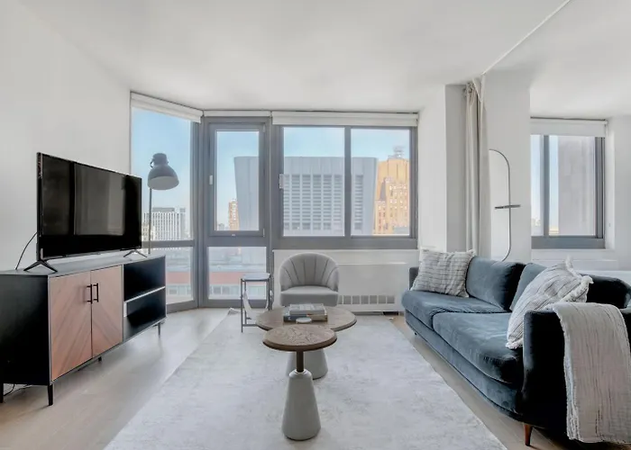 Tribeca Studio W Tons Of Light Gym Pool Nyc-118